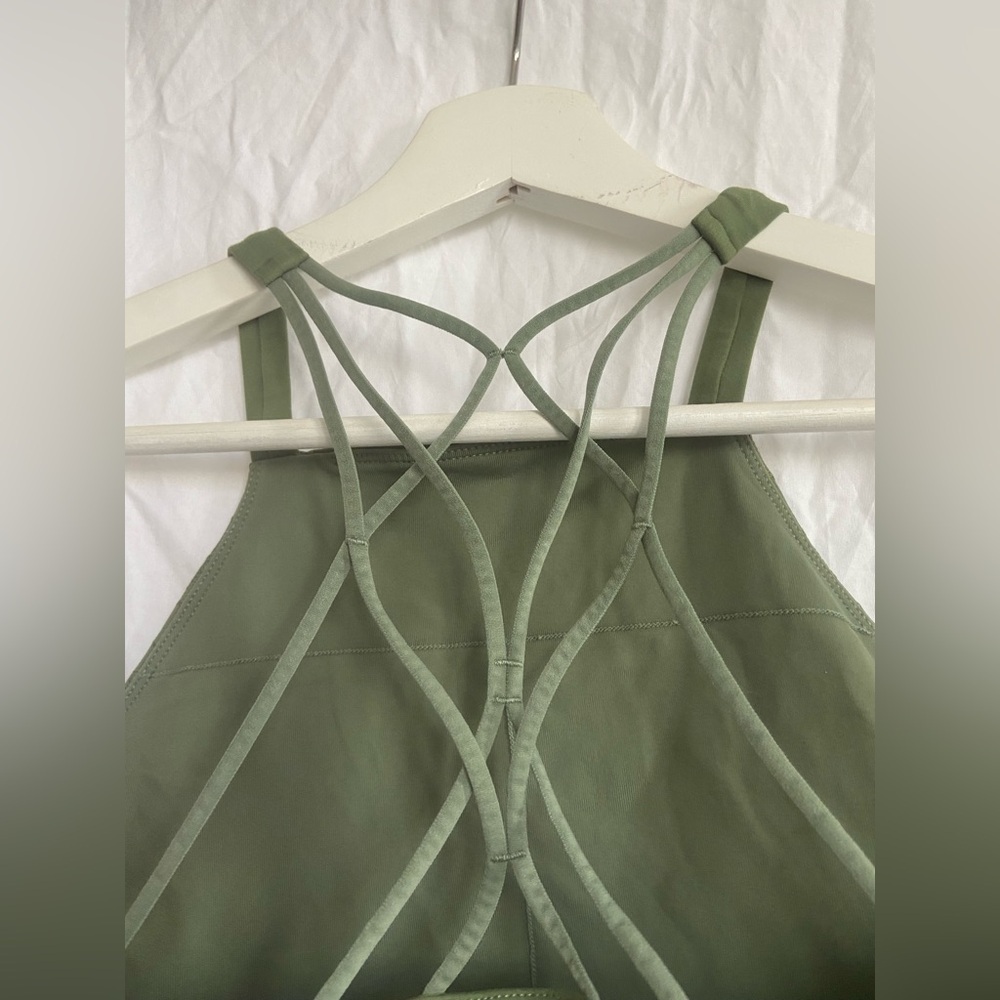 Lorna Jane Army Green High Neck Sport Bra Size Small - Picture 11 of 13